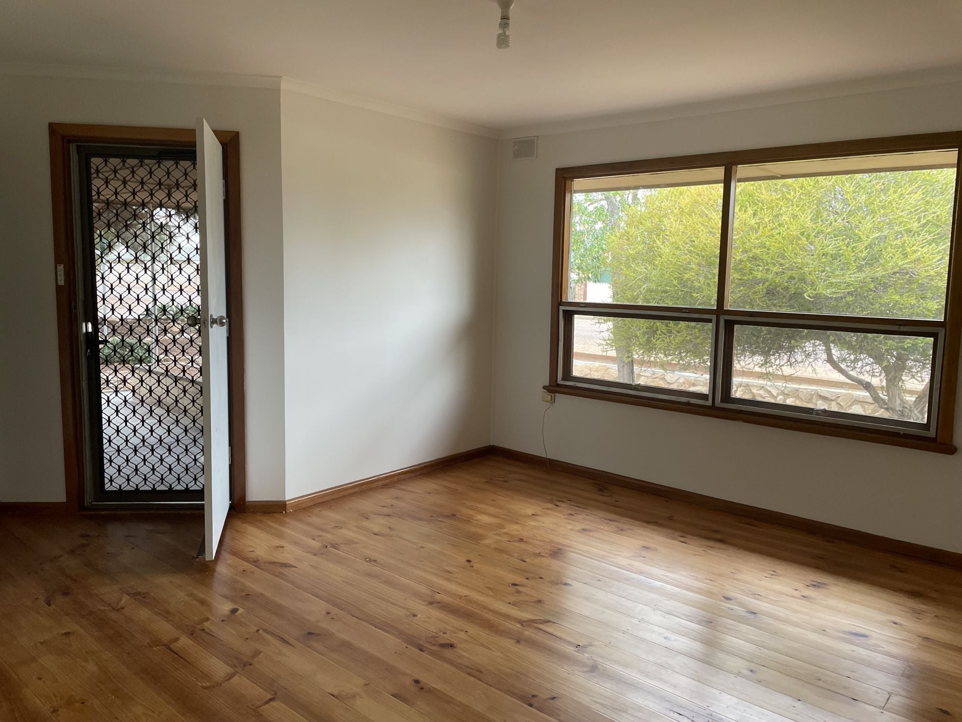 504 Senate Road Risdon Park South SA, Risdon Park South - Thumbnail 5