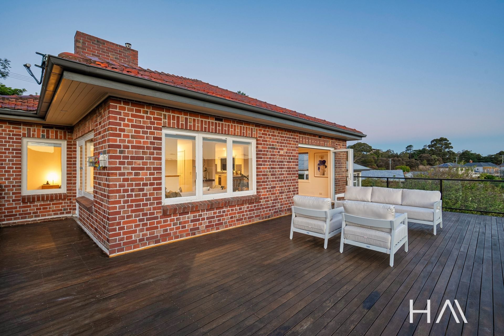 10 Allambee Crescent Glebe, Glebe - Thumbnail 5