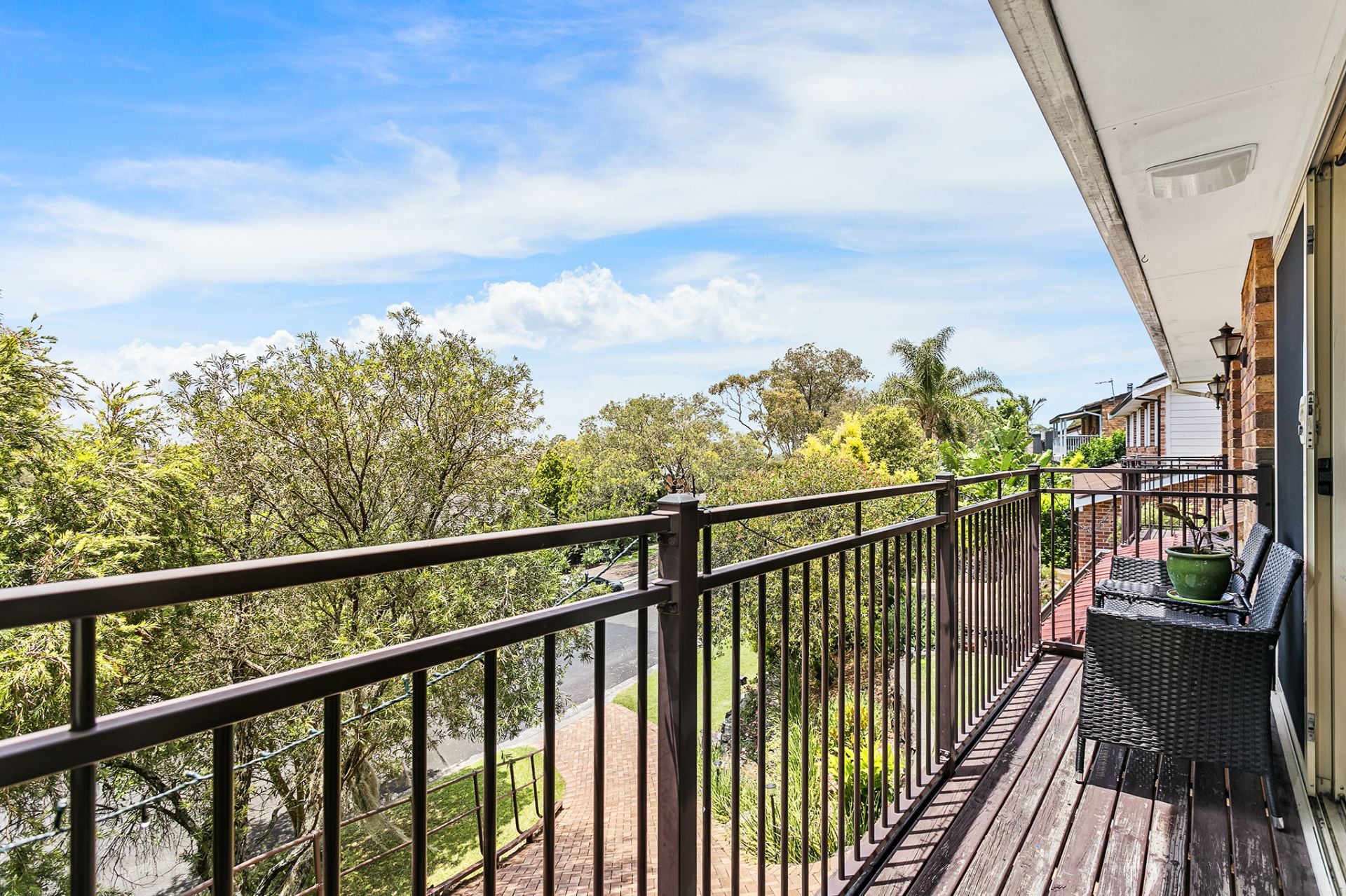110 Blaxland Drive Illawong NSW, Illawong - Thumbnail 4