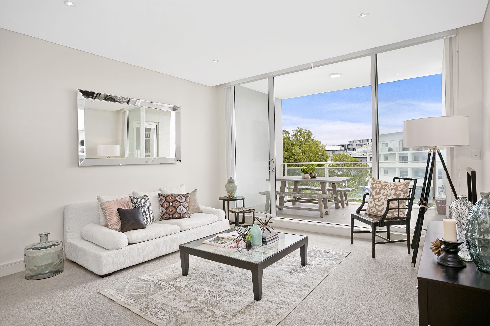 517/68 Peninsula Drive Breakfast Point NSW, Breakfast Point - Thumbnail 2