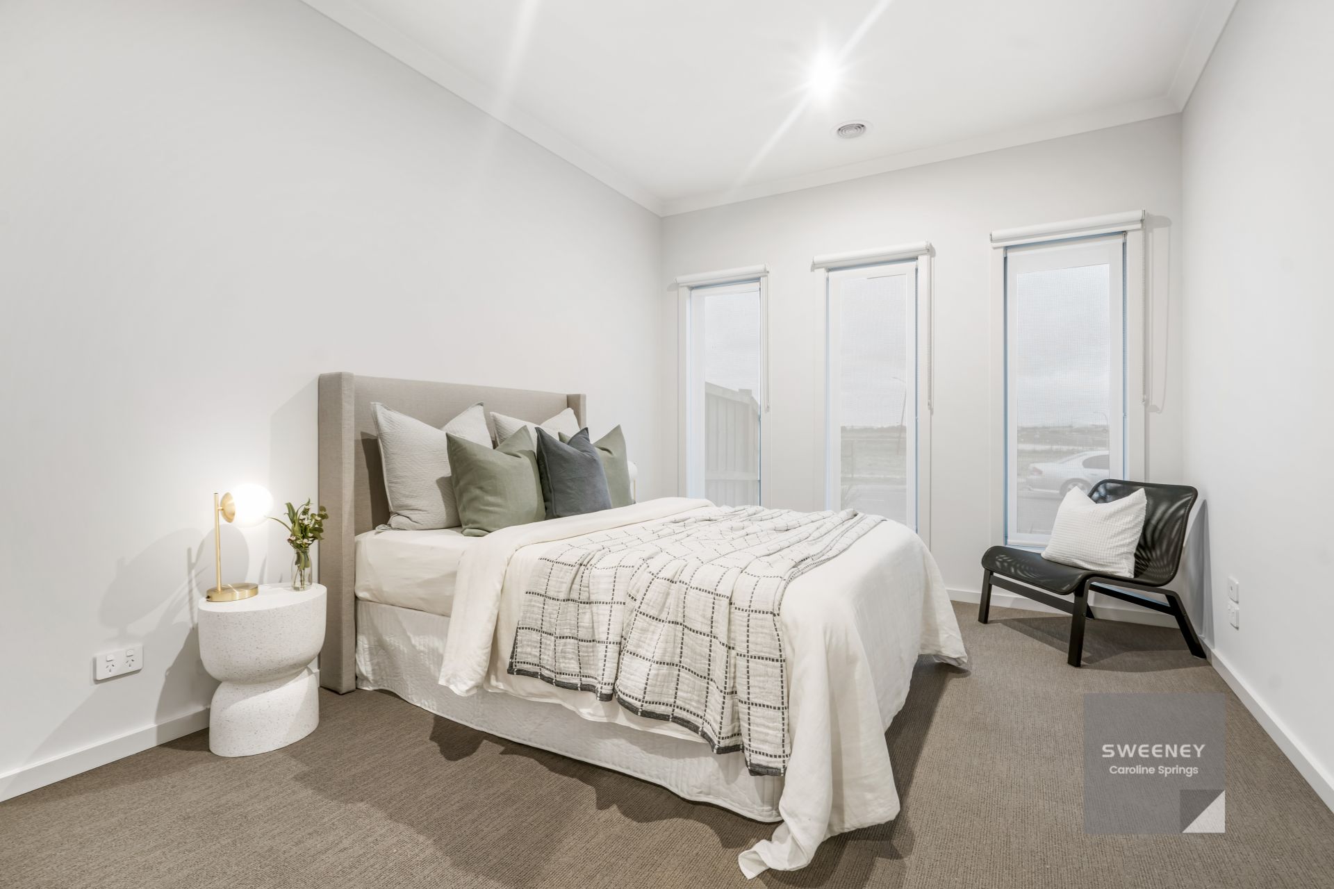 15 Tower Street, Thornhill Park - Thumbnail 3