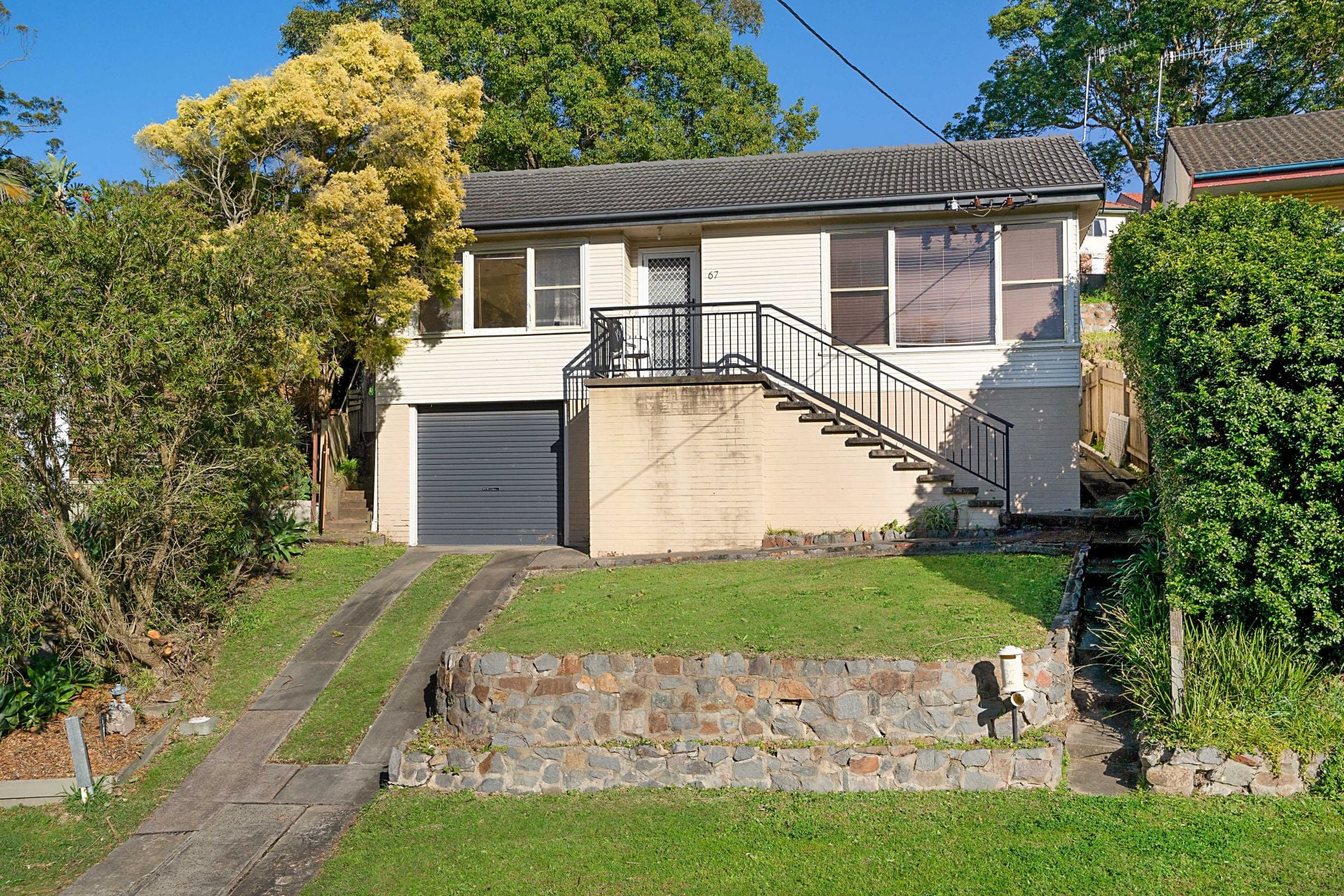 67 Roslyn Avenue Charlestown NSW, Charlestown - Thumbnail 4