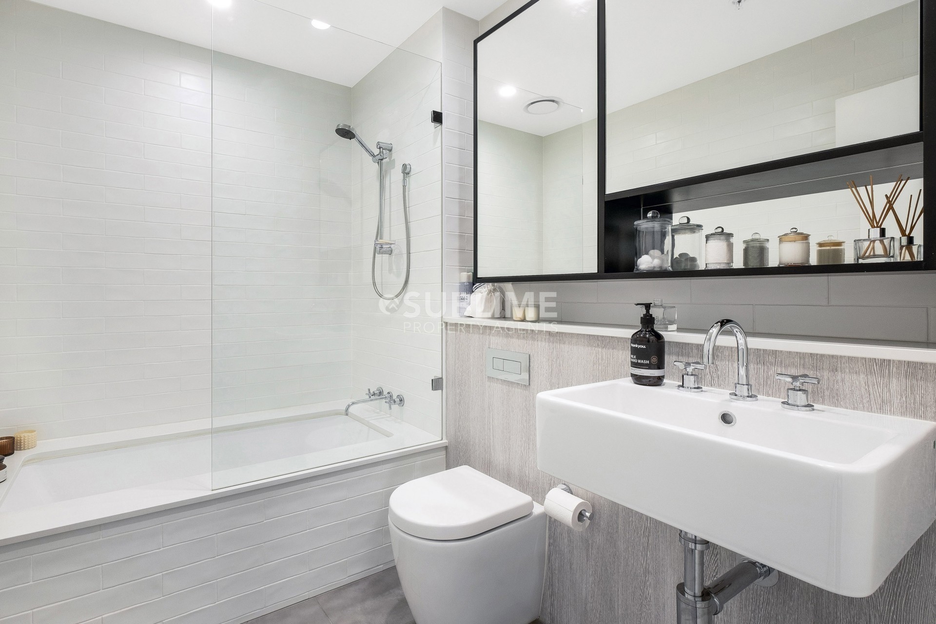 303/3 Foreshore Boulevarde, WOOLOOWARE, Woolooware - Thumbnail 7