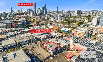 FULL FLOOR PLATE ON TOP OF FINCHLEY!