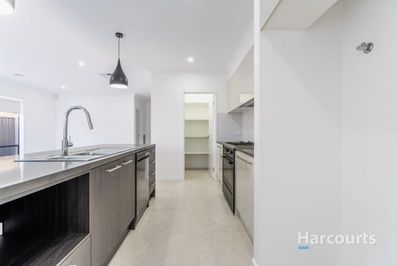 14 Genovesa Drive, Truganina