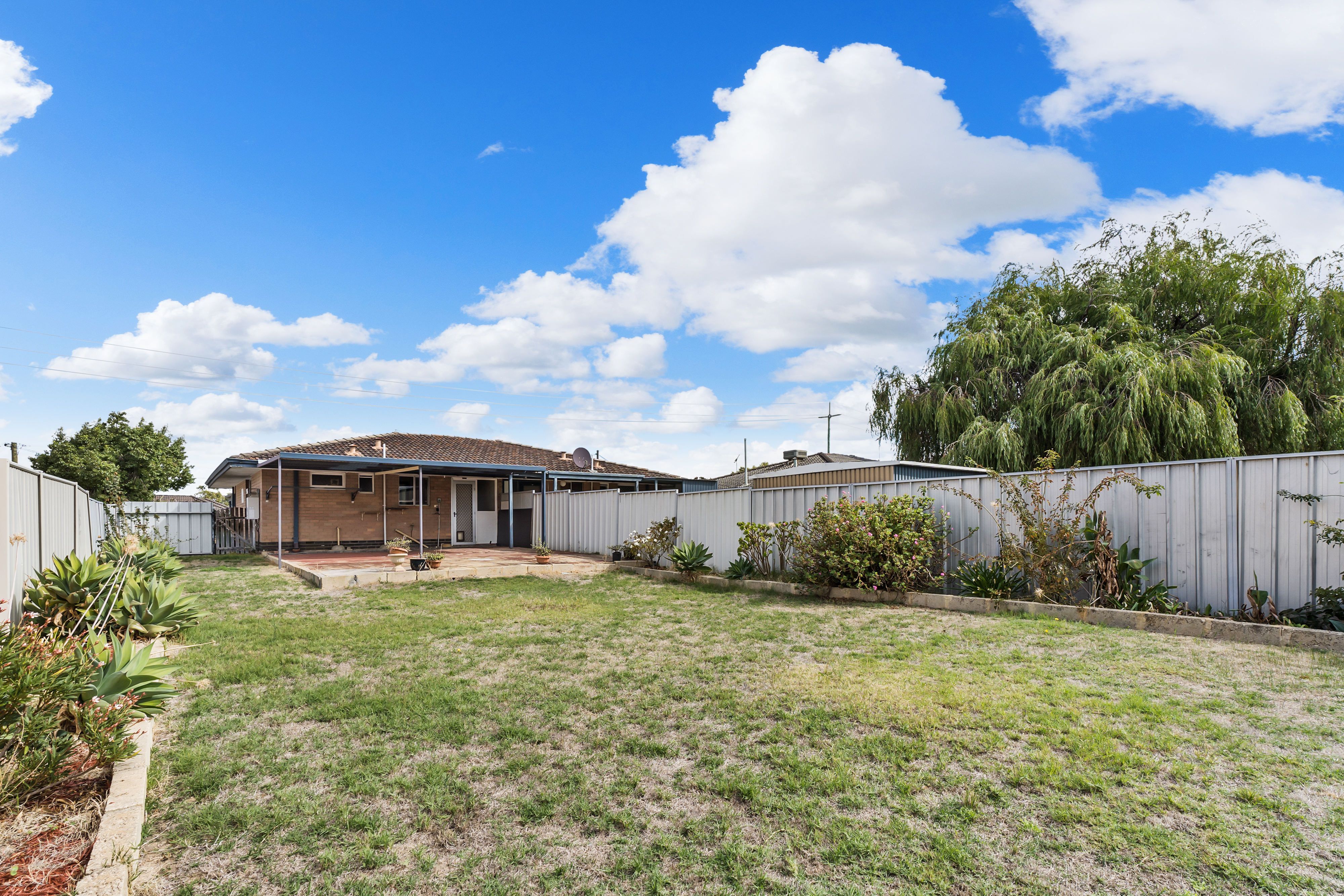 Real Estate For Sale 76B Henry Street East Cannington , WA