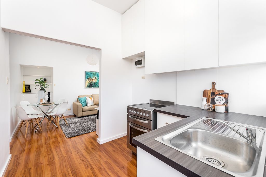 SOLD - Freshly Renovated Top Floor Boutique Apartment, Own Private Entrance