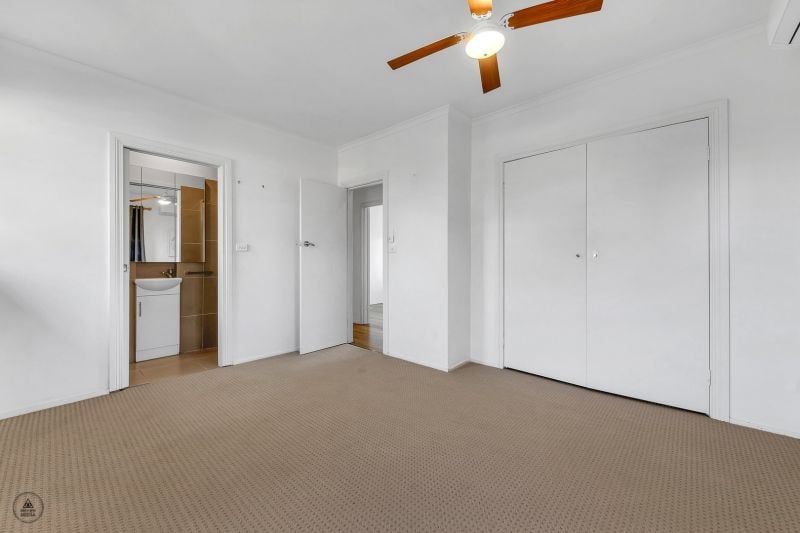 34 Thomson Avenue, Laverton