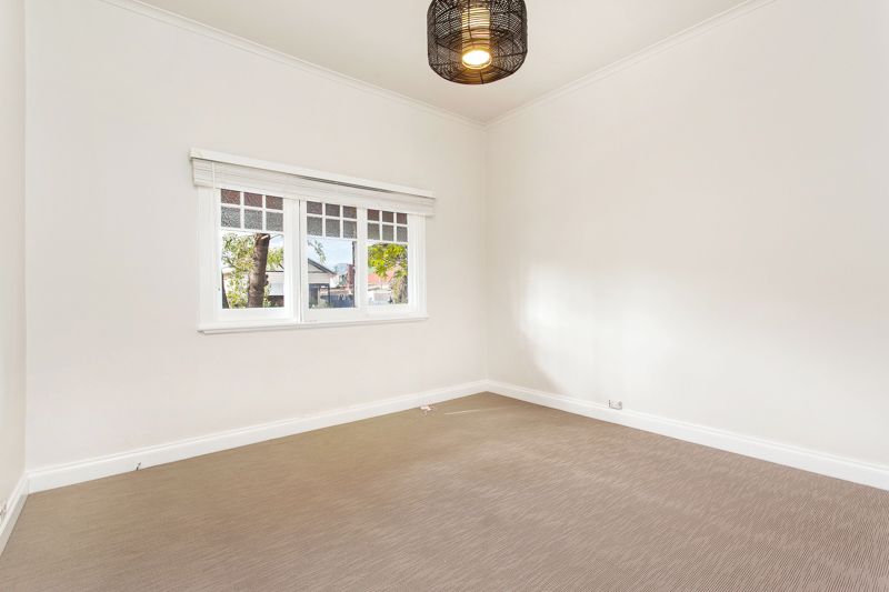 42 Adelaide Street, Footscray - Thumbnail 6