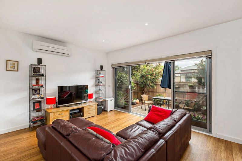 1 Newcastle St, Yarraville - Thumbnail 5