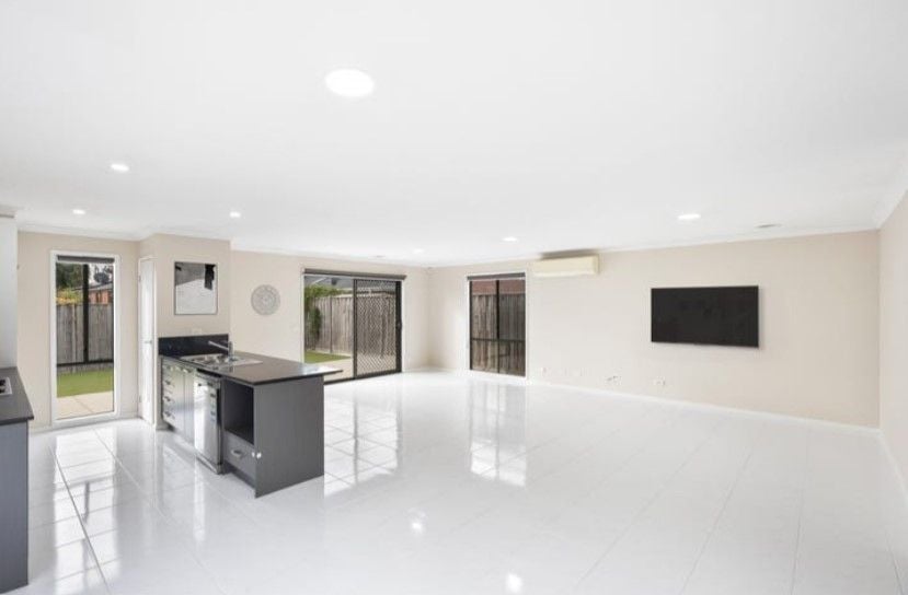 Stylish Family Living in Prime Location