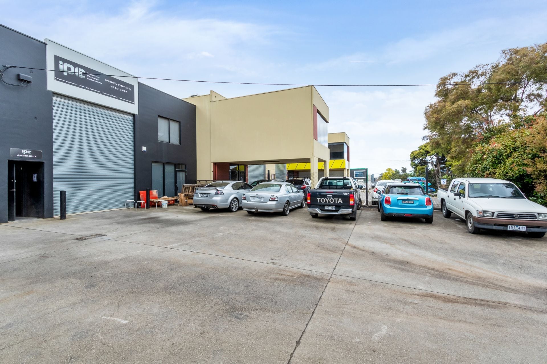 EXCELLENT LOCATION - NO GST PAYABLE!