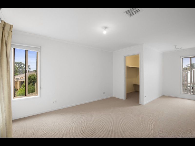 9 Hickey Court, Mill Park - Thumbnail 2
