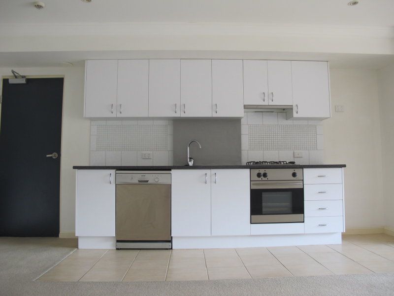 309/69-71 Stead Street, South Melbourne - Thumbnail 3