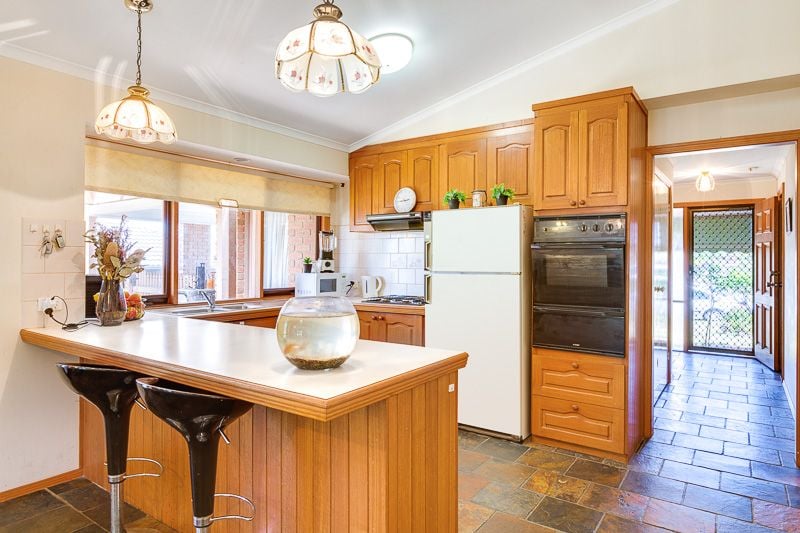 50 Holts Lane, Bacchus Marsh - Thumbnail 5