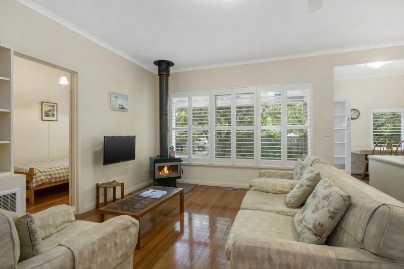 Sold property 1325000 for 30 Margate Street Barwon Heads , VIC 3227