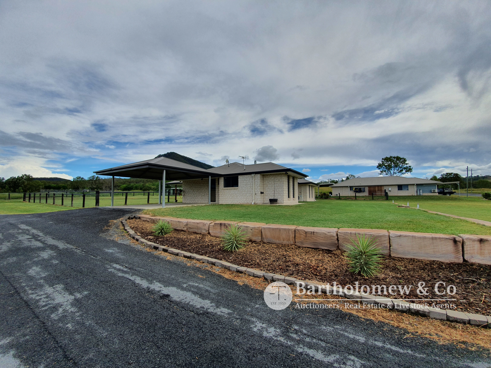 Real Estate For Sale 5 Hughes Court Aratula , QLD