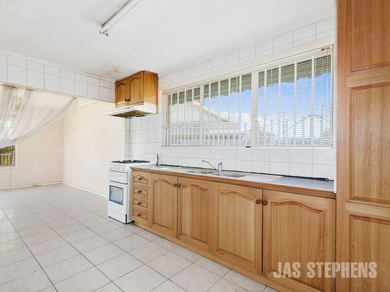 34 Suffolk Street MAIDSTONE VIC, Maidstone - Thumbnail 4
