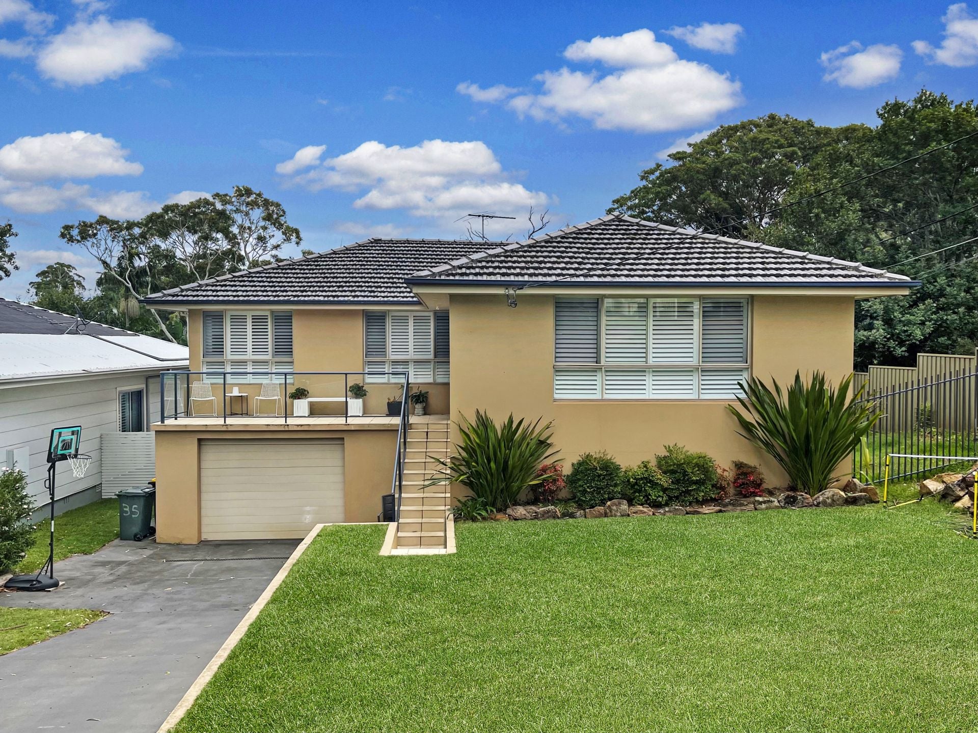 35 Yowie Avenue Caringbah South NSW, Caringbah South - Image 1