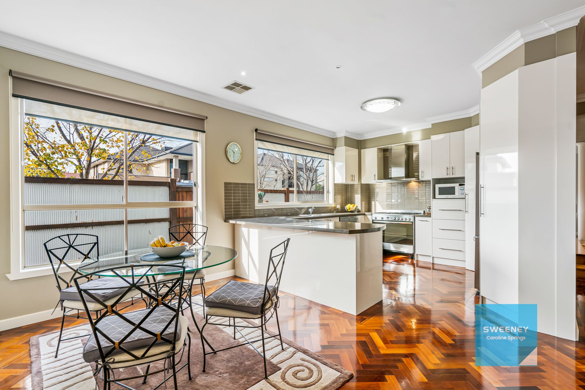 23 Stradbroke Gardens, Caroline Springs - Thumbnail 8