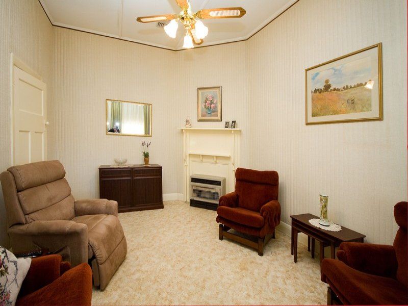 10 Hill St Kingswood 5062