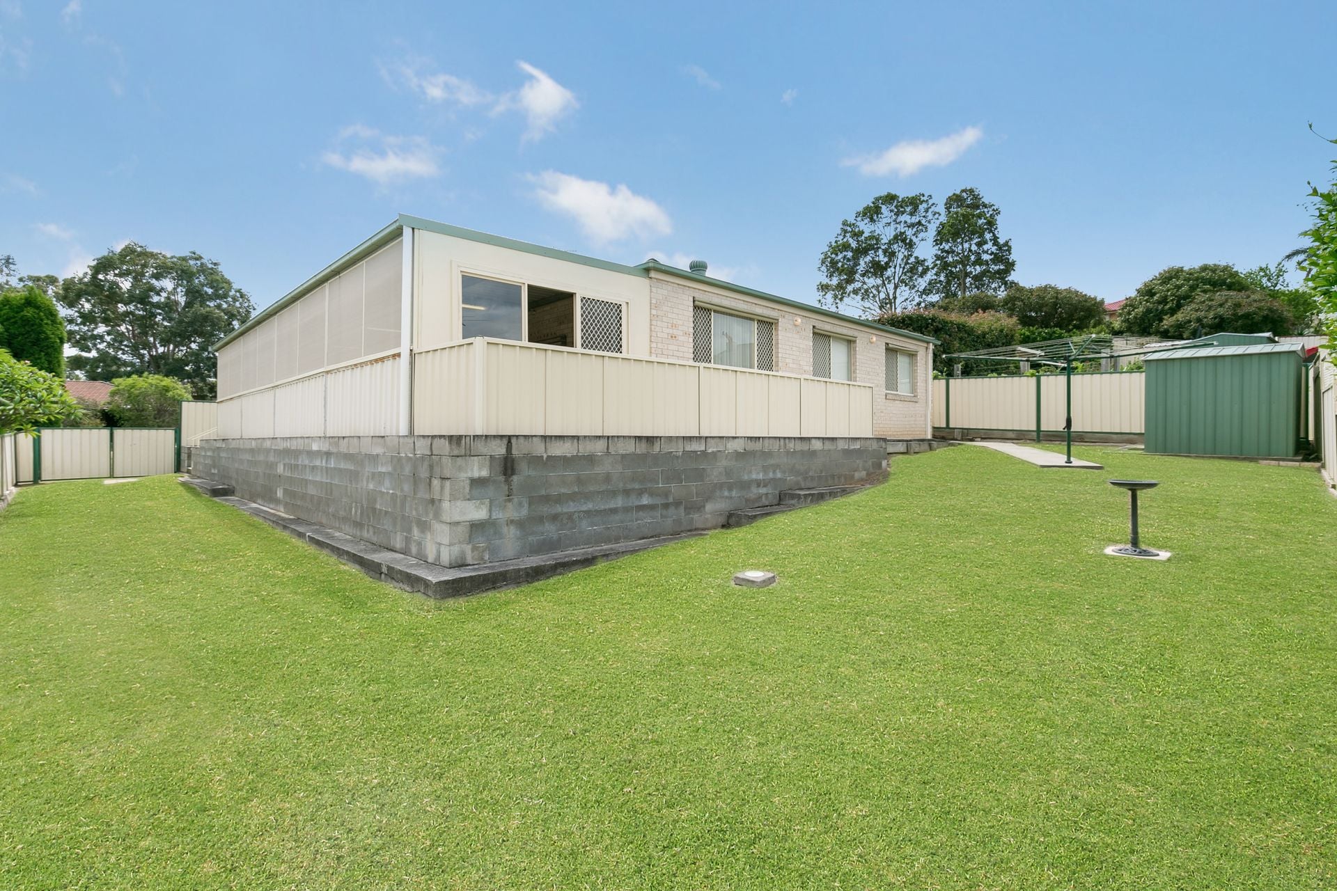 Rutherford 5 Ashland Close
