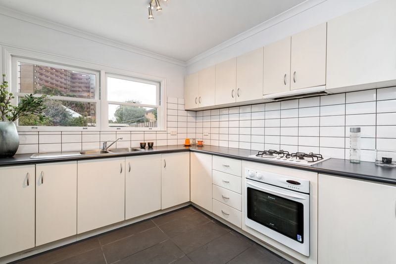 56 Creswick St, Footscray - Thumbnail 7