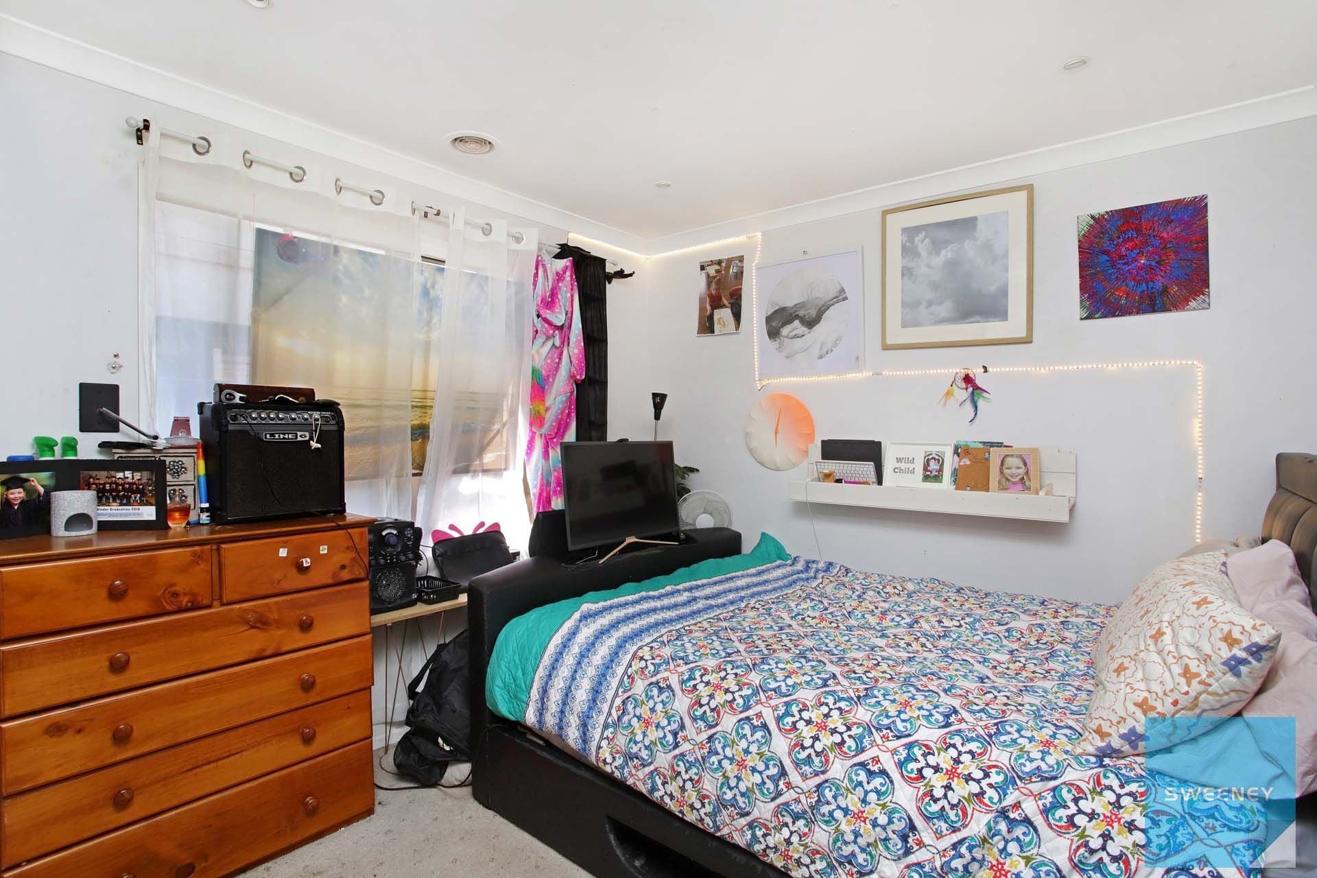 15 Pro Hart Way, Caroline Springs - Thumbnail 8