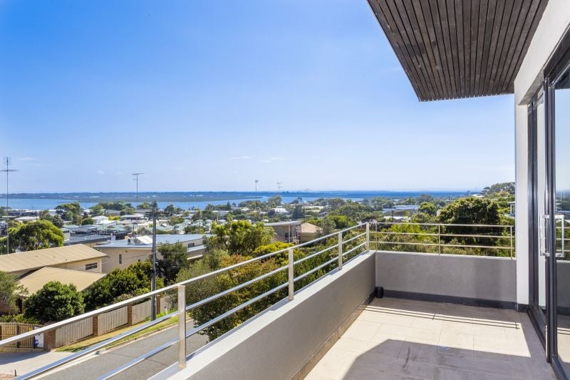 37B The Parade OCEAN GROVE VIC, Ocean Grove - Thumbnail 2