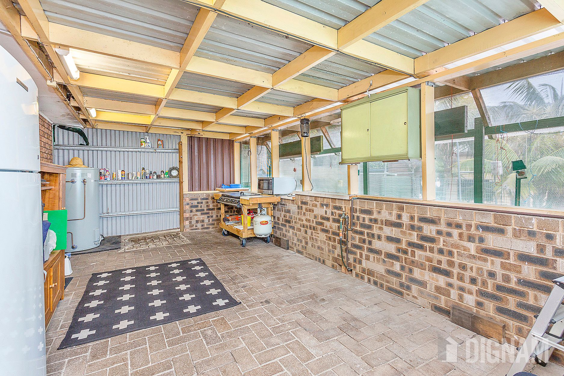 77 Princes Highway, Thirroul NSW
