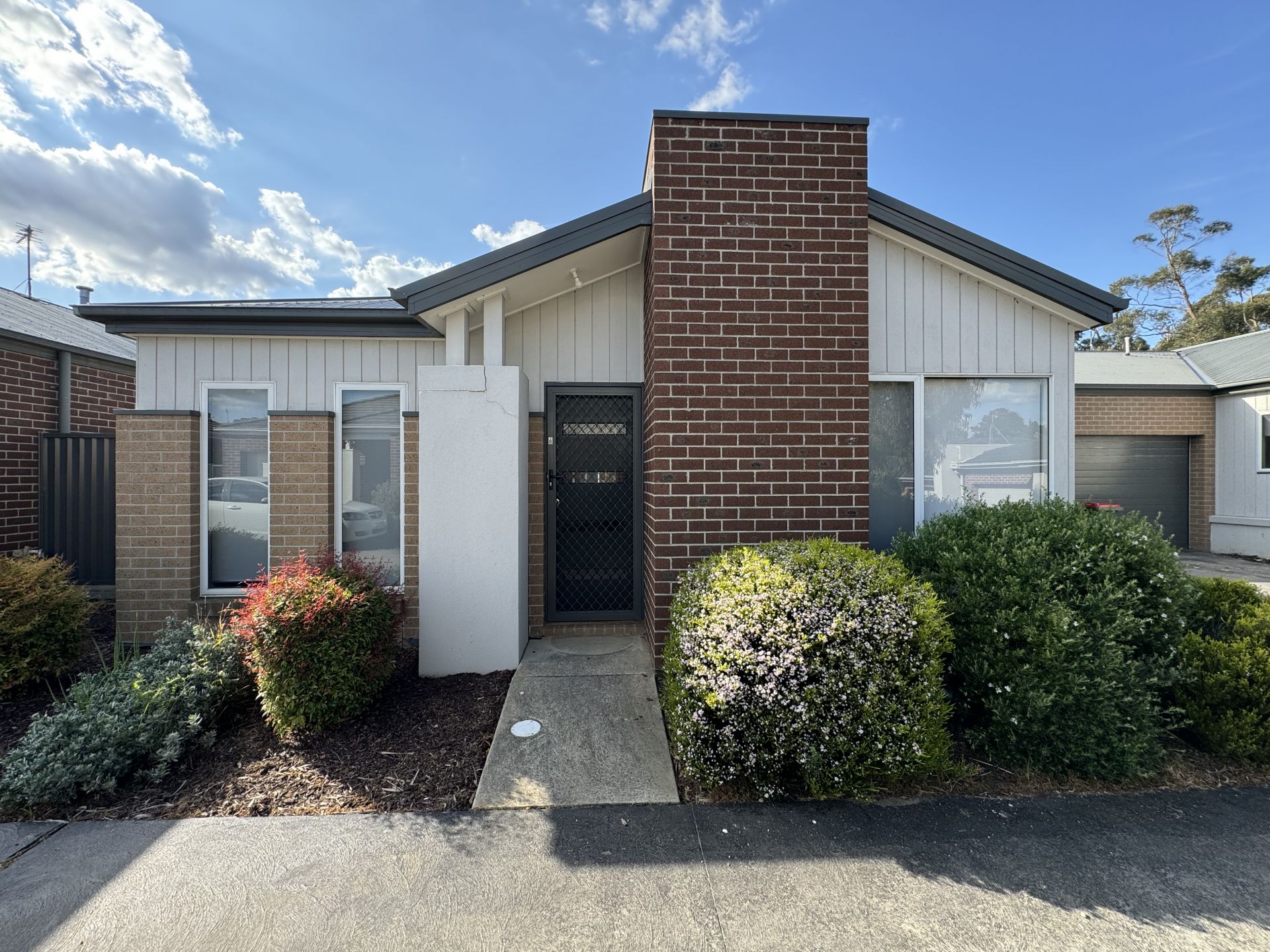 6 Monash Place, Canadian, Canadian - Thumbnail 3