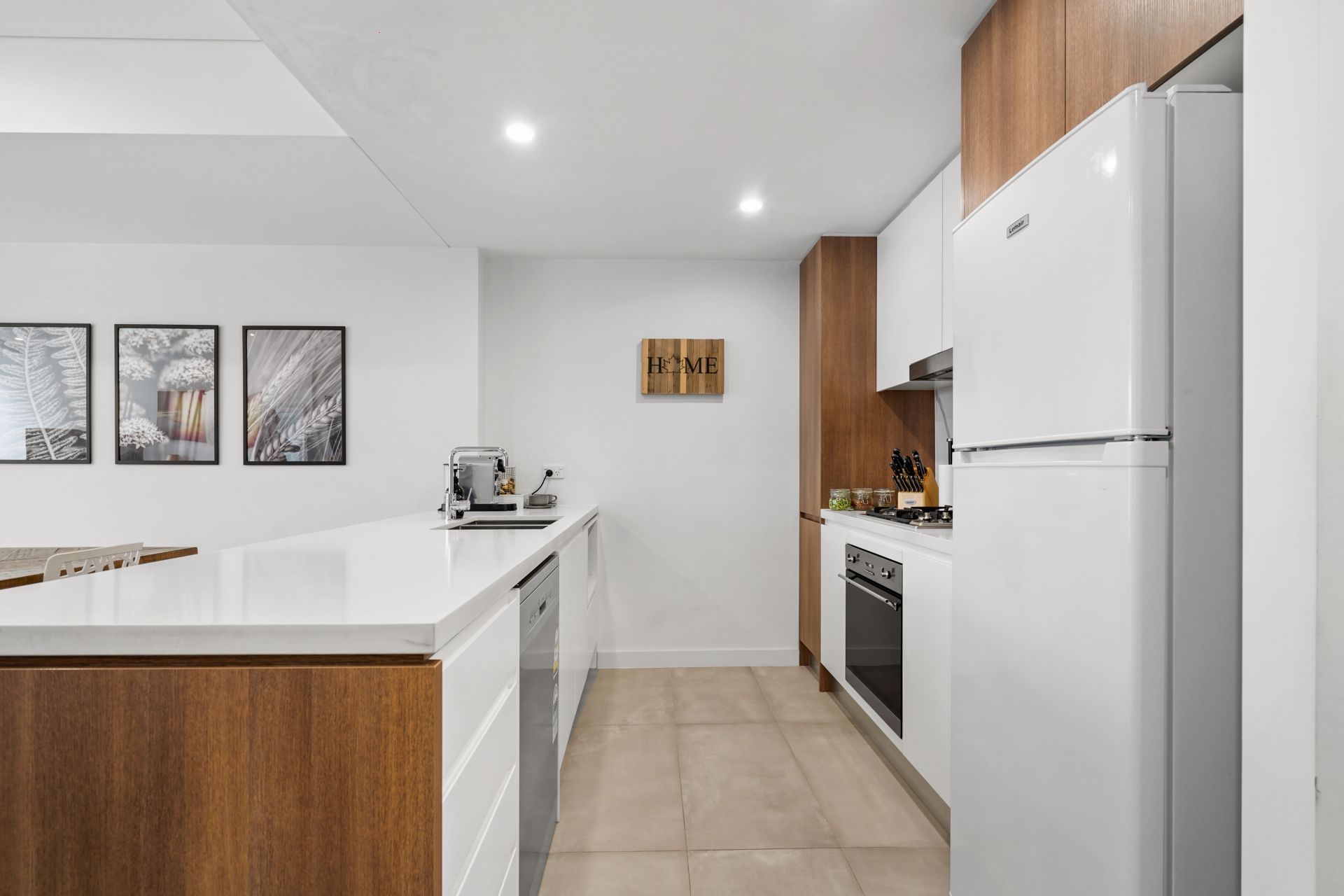 Real Estate For Lease 109/99A Bonar Street Wolli Creek , NSW