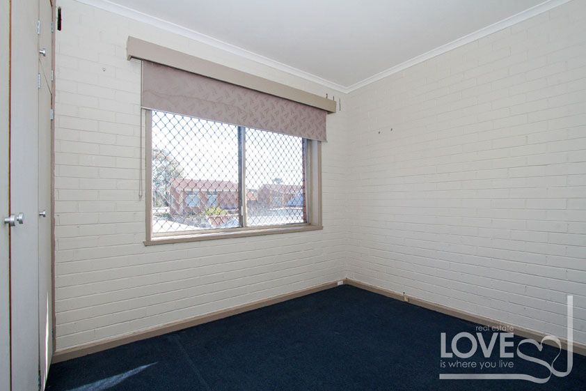 Excellent Apartment in Hidden Pocket of Brunswick