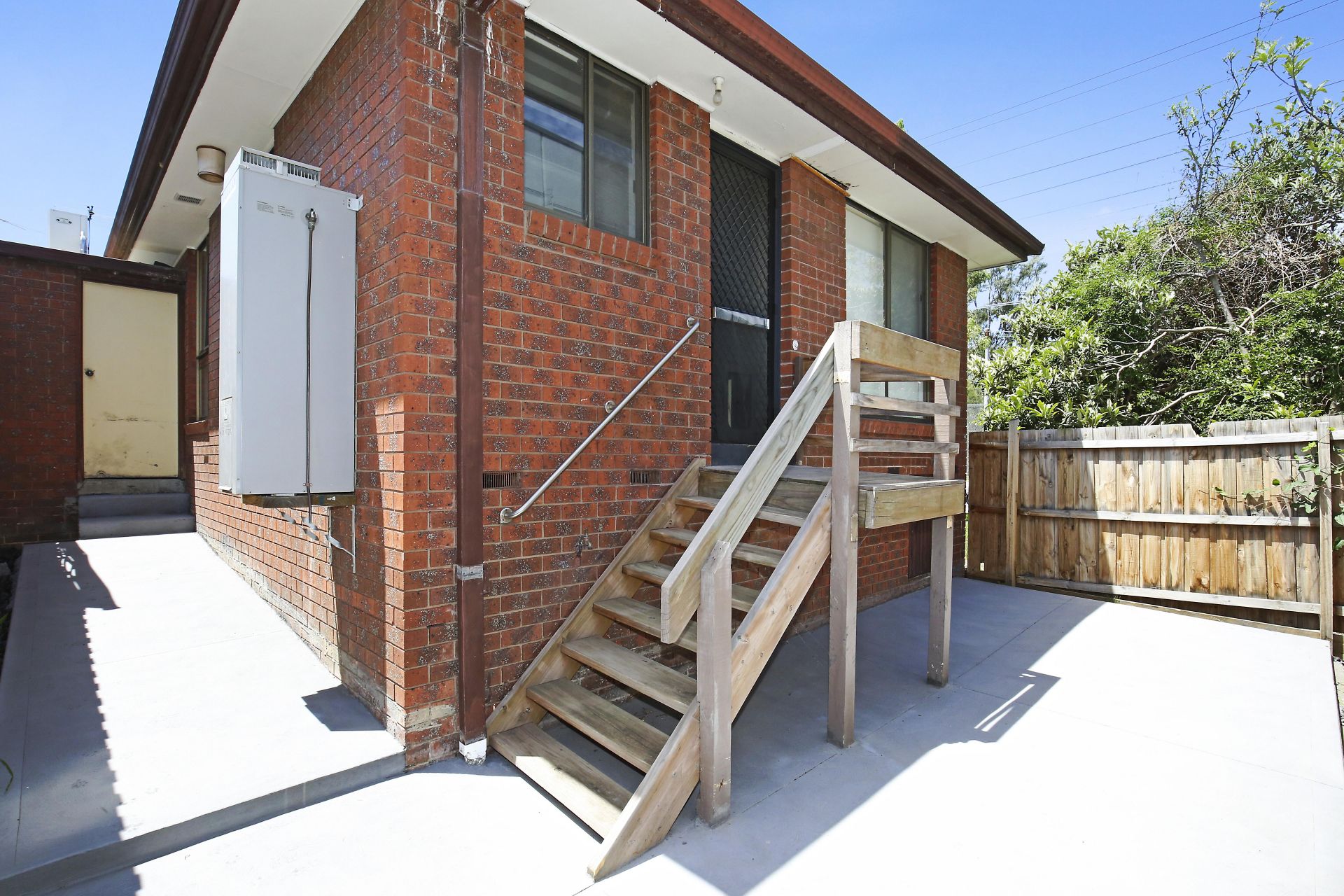 Renovated Large Two Bedroom Unit