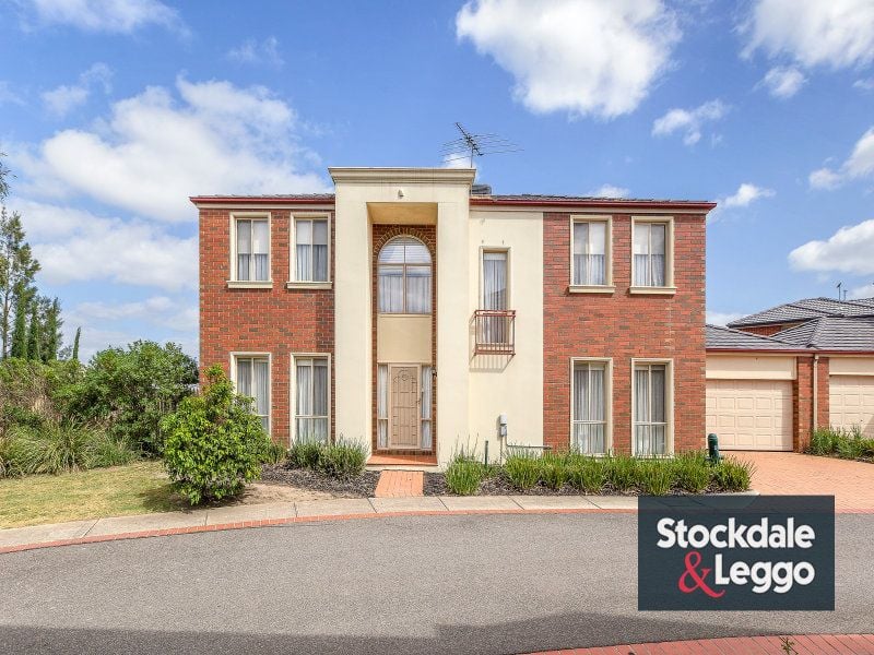 8 Sanderling Avenue SOUTH MORANG, South Morang - Thumbnail 3