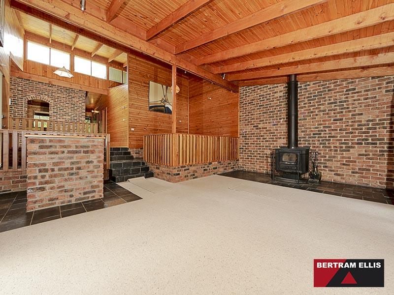 5 Mcgivern Crescent, Kambah - Thumbnail 2