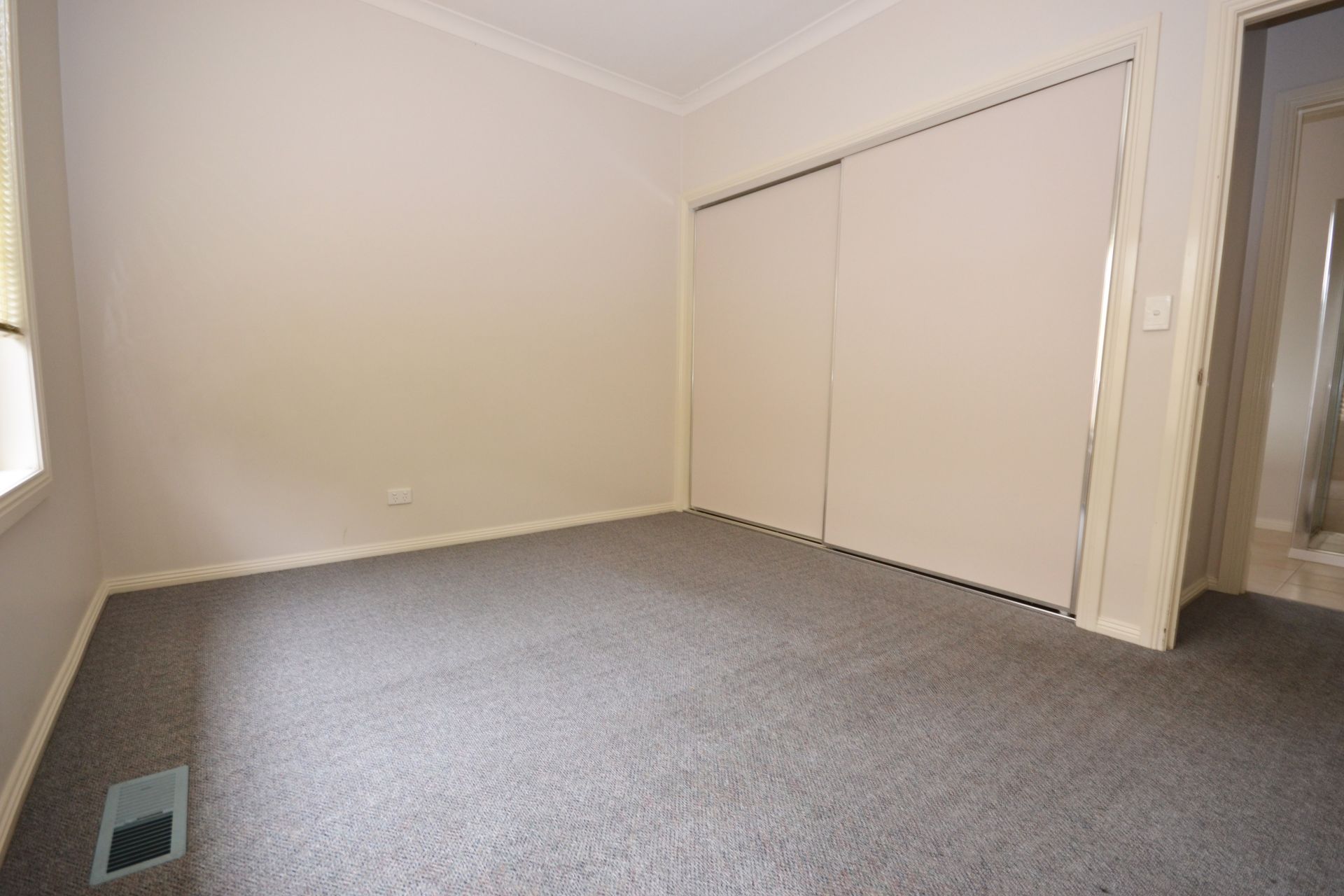 A PROPERTY TO CATCH YOUR EYE