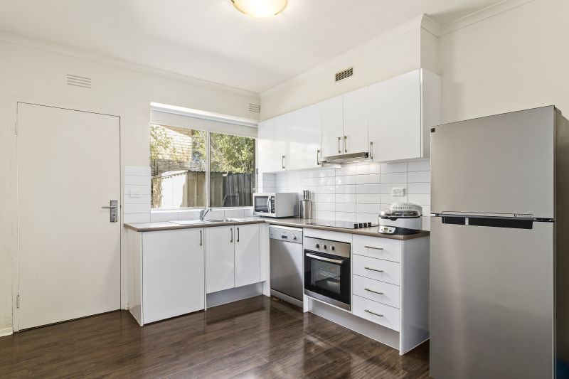2/99 Major Road, Fawkner