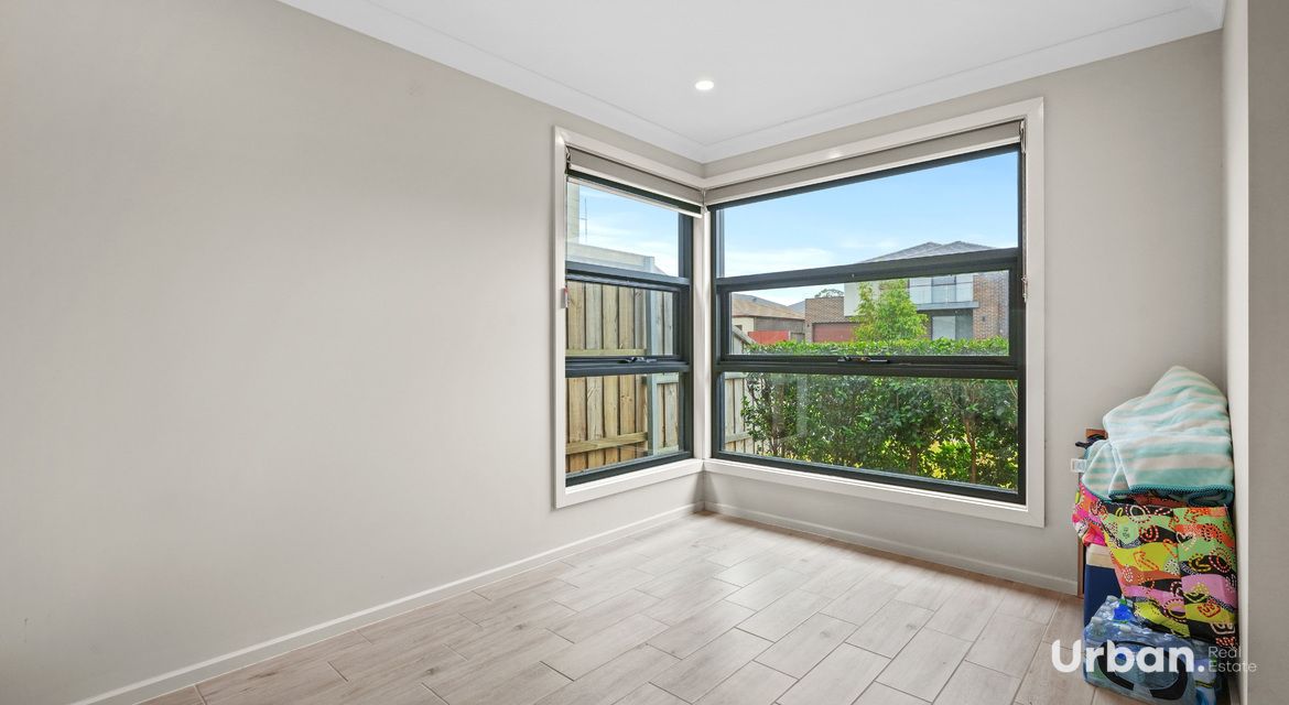 Gledswood Hills 75A & 75B Gledswood Hills Drive