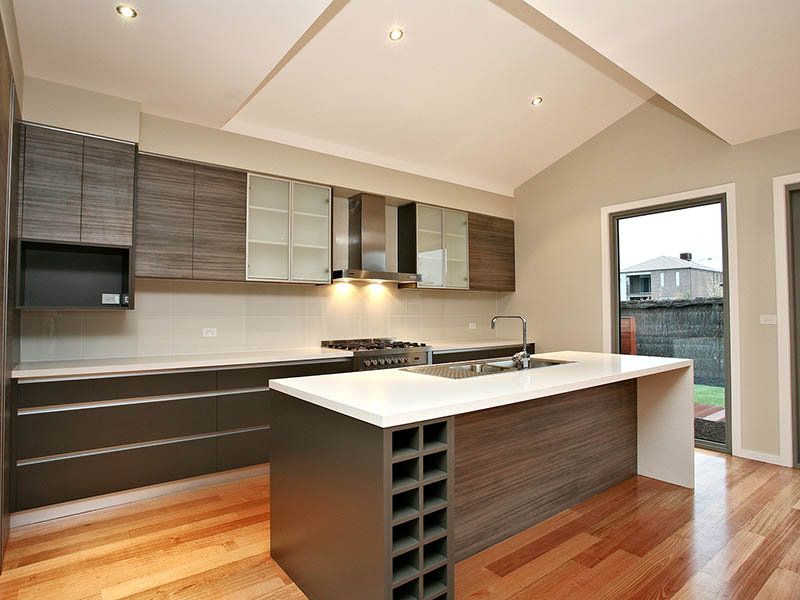 14 Flemington Street, Caroline Springs - Thumbnail 3