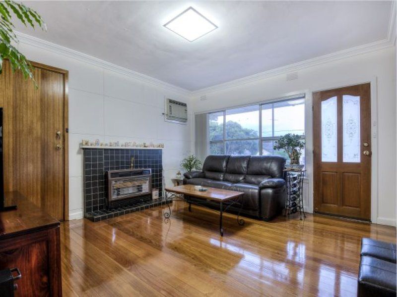 CHARMING THREE BEDROOM HOME