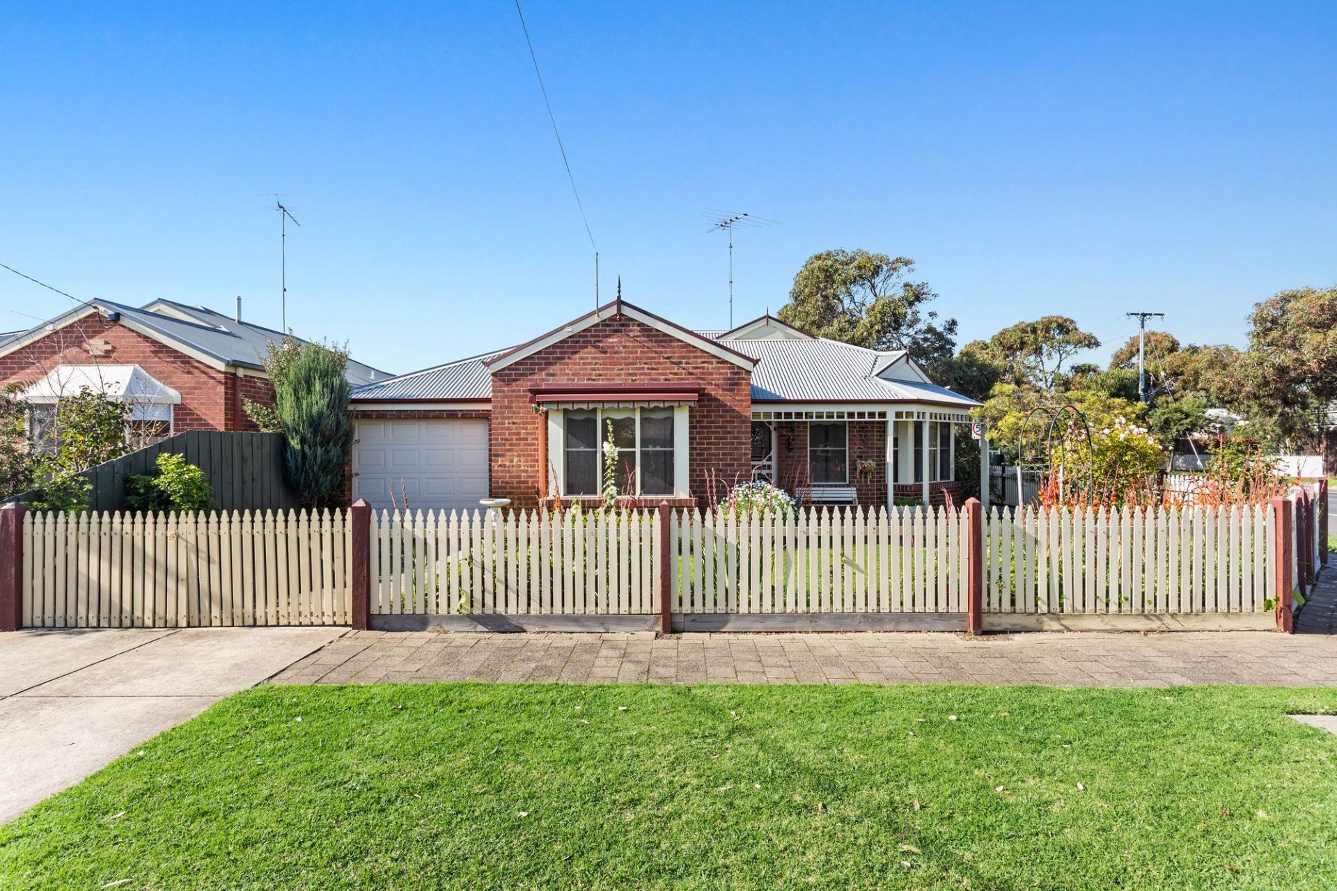 1/2 Grove Road Barwon Heads VIC, Barwon Heads - Thumbnail 3