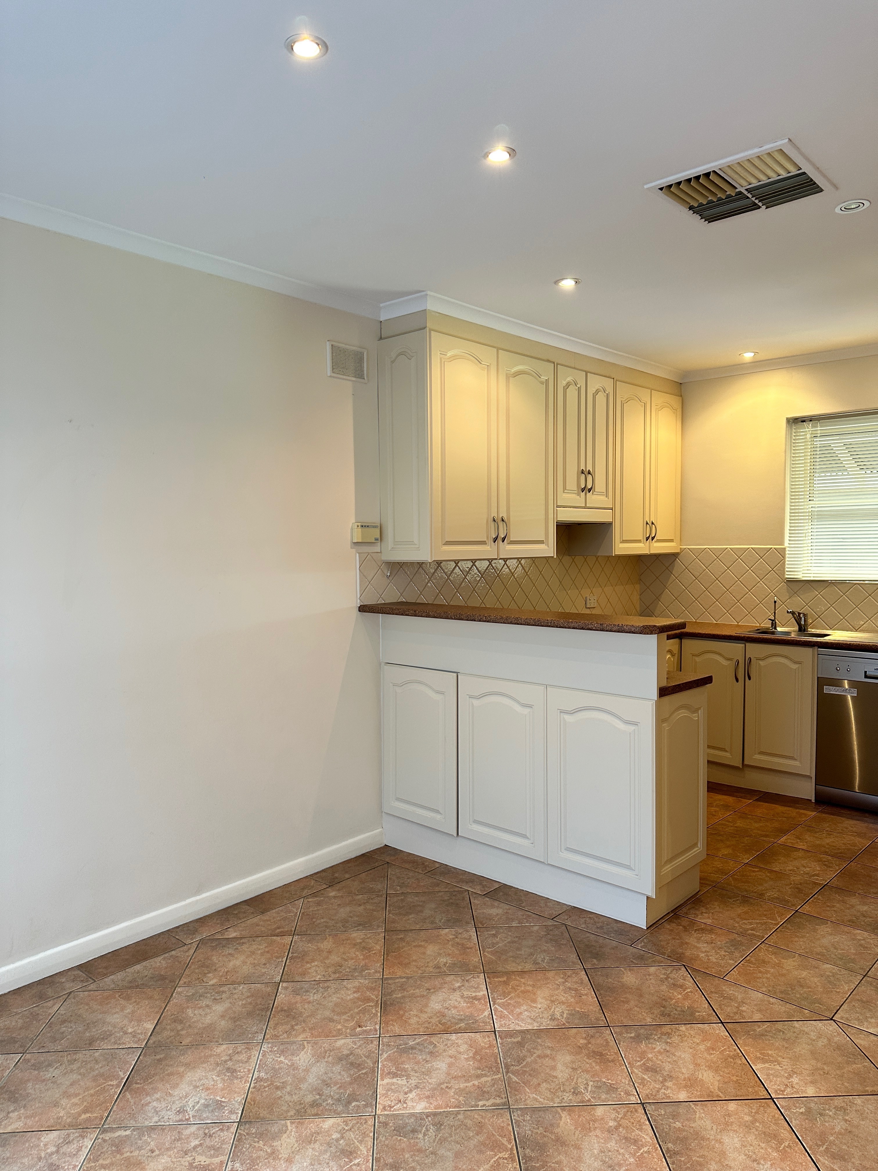 69 Western Parade Brooklyn Park 5032