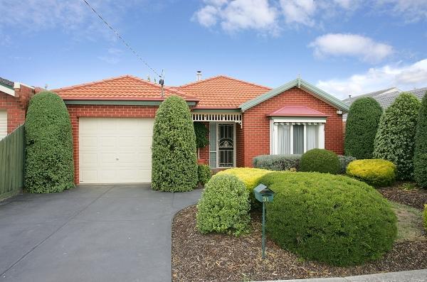 31 Graham Court, Altona Meadows - Thumbnail 2