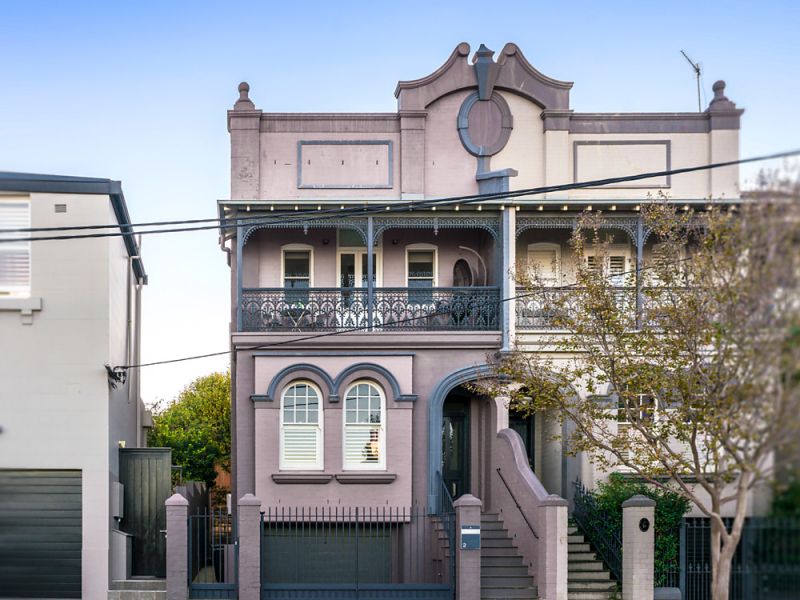 Real Estate For Sale 2 Waiwera