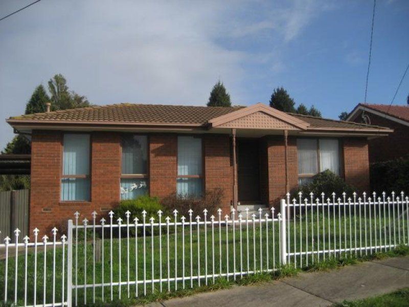 26 Foxzami Crescent, Epping