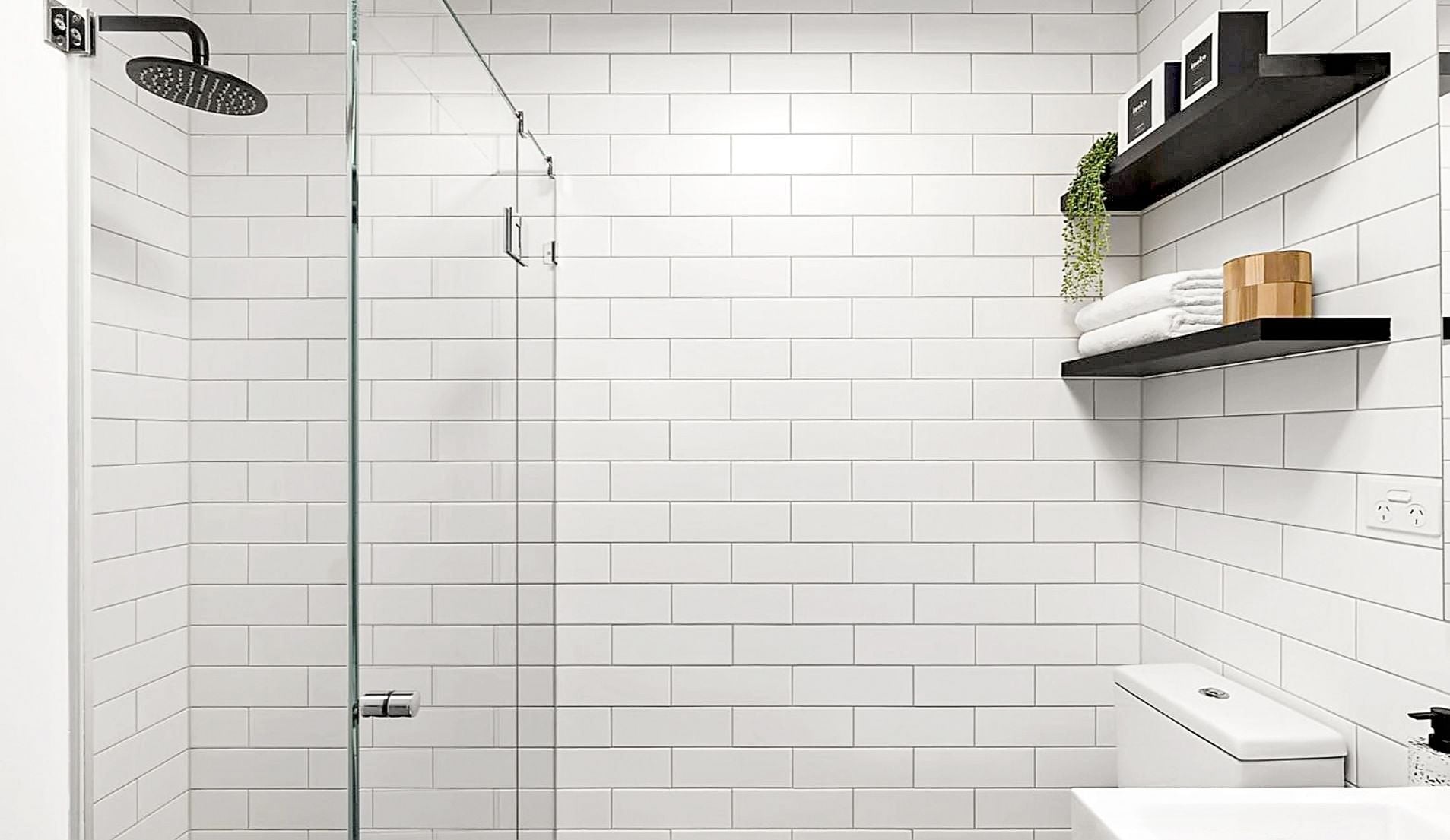 MODERN INNER NORTH LIVING