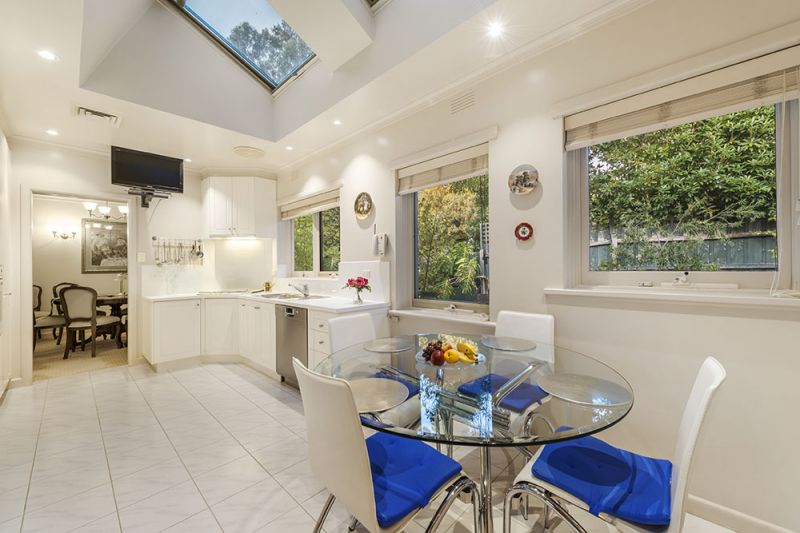8 Wellington Avenue, Blackburn - Thumbnail 5