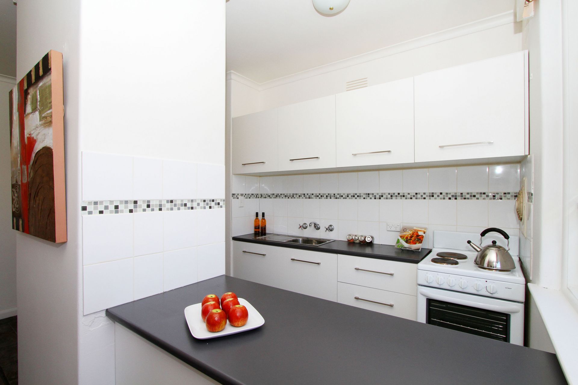 Secure One Bedroom Apartment!