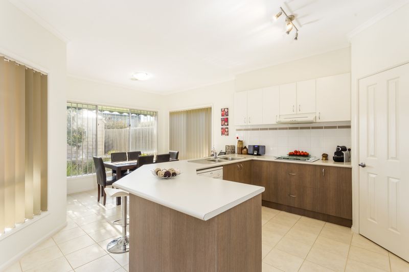 2 Cronulla Court Barwon Heads VIC, Barwon Heads - Thumbnail 4